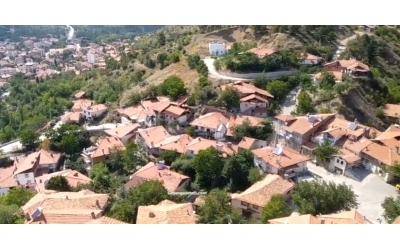 BİR İSKİLİP ŞİİRİ